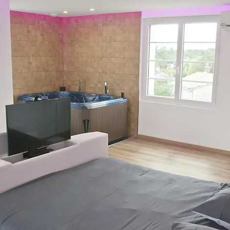 Moulin Des Tours 酒店 2*