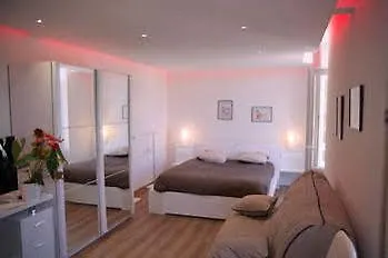 Moulin Des Tours 2* 巴巴斯特