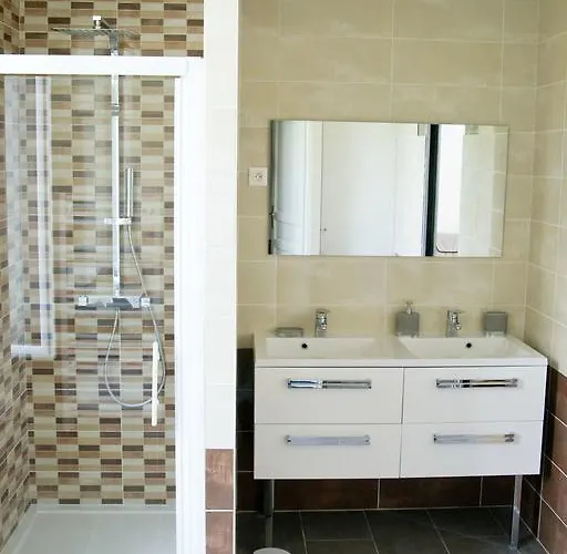 Moulin Des Tours Hotel 2*